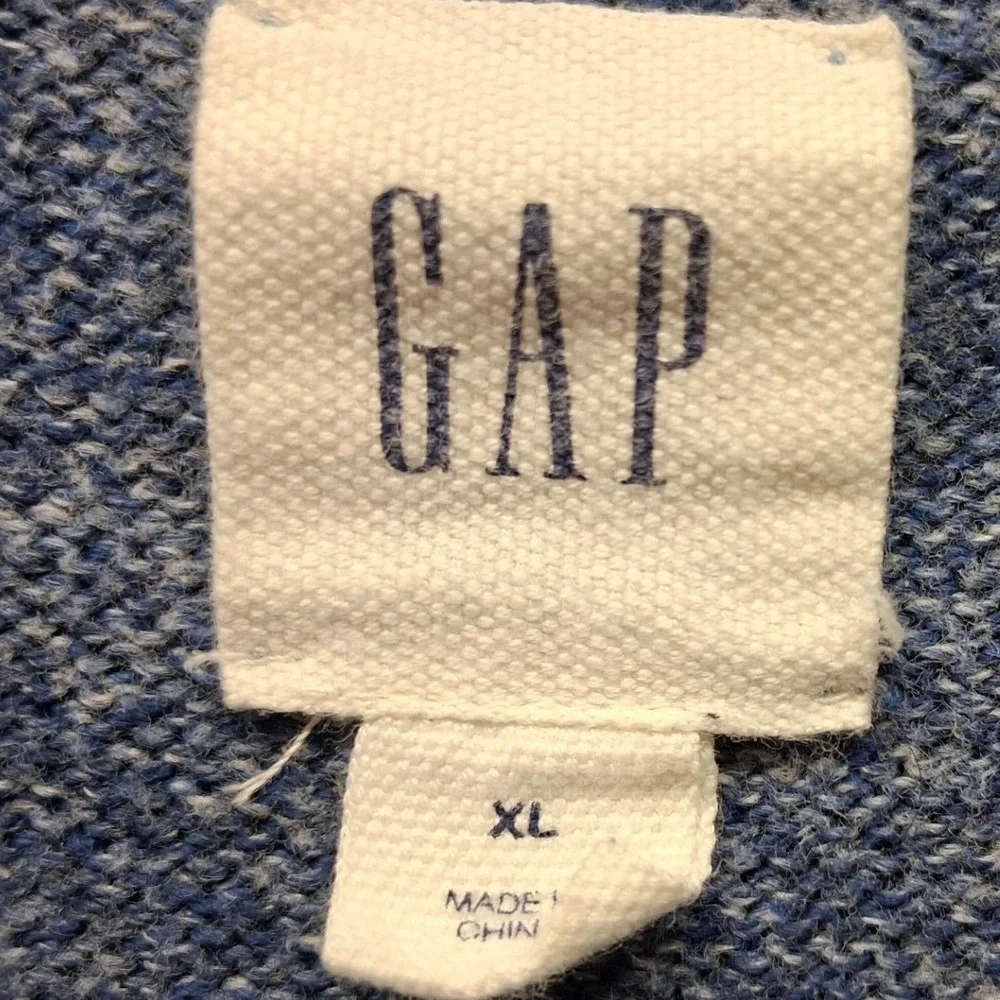 GAP neck sweater